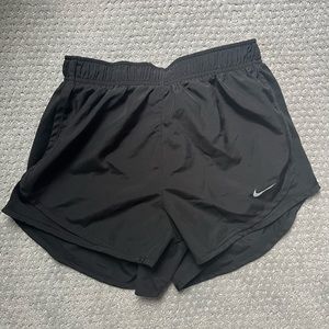 Nike Women’s Tempo Running Shorts